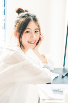 下贱妓女抽打扒开打花蒂